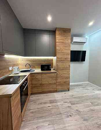 Мариуполь центр проспект Строителей 1-комнатная Новый дом Мариуполь