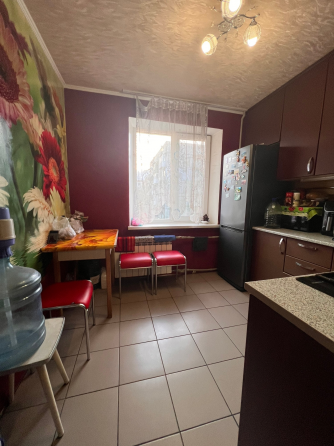 Продажа 3-х комнатной квартиры в Центрально-Городском районе г. Макеевка, мкрн. Солнечный (Нижний) Макеевка