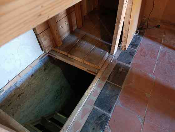 Гараж 30 м. кв Донецк