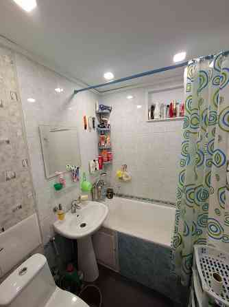 Продам 2х ком квартиру с гаражем в Ленинском районе конти Донецк