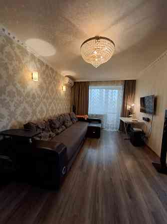 Продам 2х ком квартиру с гаражем в Ленинском районе конти Донецк