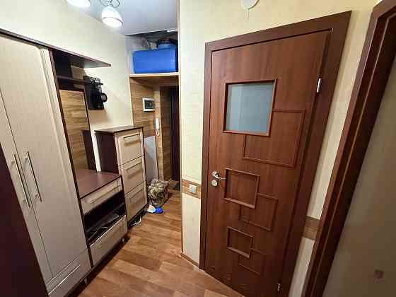 Продам 1 комн. кв., 5/5 эт., 32 м.кв. - Макеевка, квартал Химик, маг. 1000 мелочей Макеевка