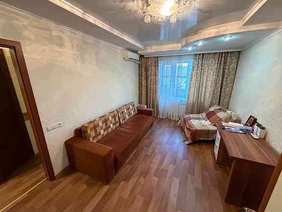 Продам 1 комн. кв., 5/5 эт., 32 м.кв. - Макеевка, квартал Химик, маг. 1000 мелочей Макеевка