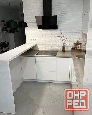 2-ка в Калининском районе, улица Овнатаняна Донецк - изображение 5