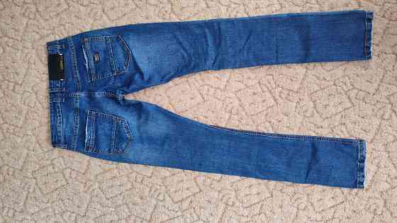 Джинсы подростку 28 размер Донецк