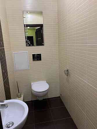 2-ка в центре города, проспект Дзержинского, 10 Донецк