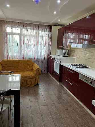 2-ка в центре города, проспект Дзержинского, 10 Донецк