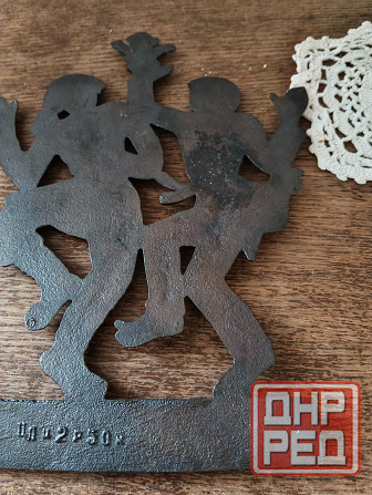 Панно "Скоморохи", силумин Донецк - изображение 3