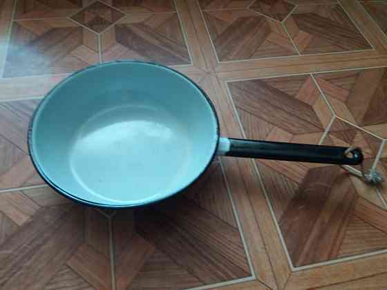 Продам сотейник сковородку эмалированную Донецк