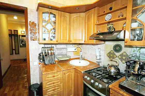 Продам 3ком Сталинка Киевсский район Донецк сити Донецк