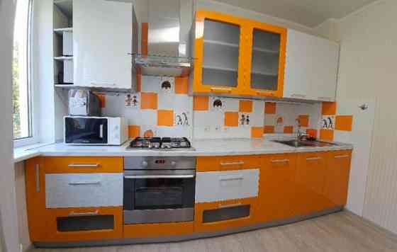 2к.кв,49м2,6/9,Киевский р-н,ул.Артема,ор-р Травмотология Донецк