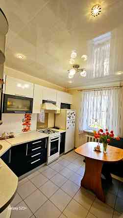 Продам 3 ком.квартиру ул . Победоносная Луганск