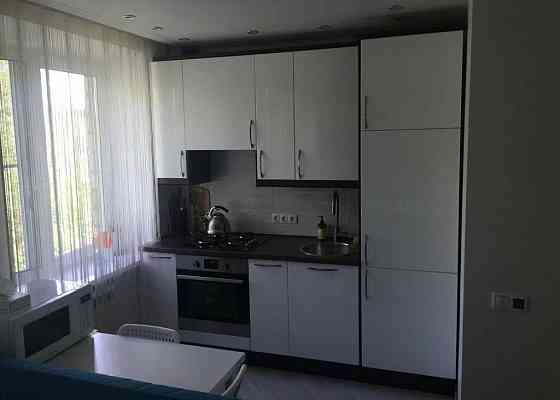 Сдается 2-х комнатаня квартира-студия в Ворошиловском районе возле ДонНТУ Донецк