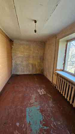 Продам 2 ком.квартиру в центре Луганск