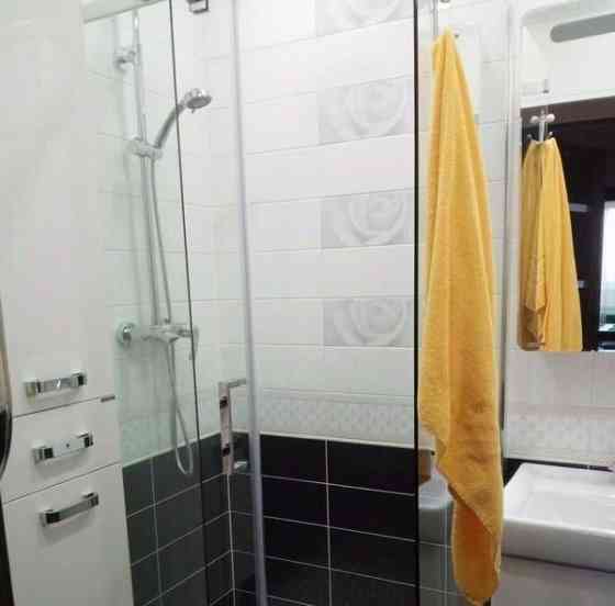 Сдаётся 2-комнатная квартира после свежего ремонта в Ленинском районе Донецка Донецк