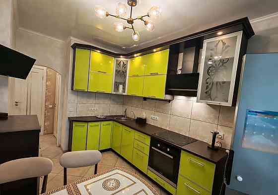 Срочная сдача двухкомнатной квартиры в Ворошиловском районе, пер. Орешкова. Донецк