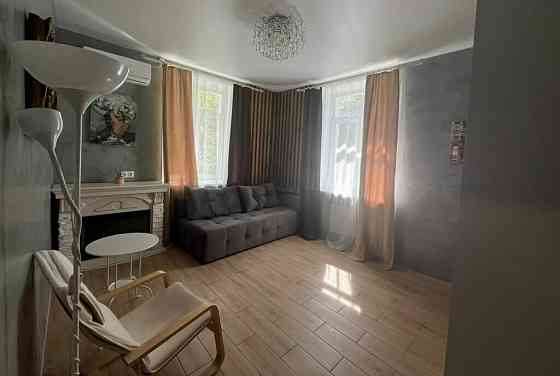 Ворошиловский/Киевский район в Центре города, около Донбасс арена, пешая доступность в любые точки ц Донецк