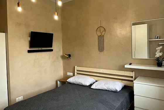 Ворошиловский/Киевский район в Центре города, около Донбасс арена, пешая доступность в любые точки ц Донецк