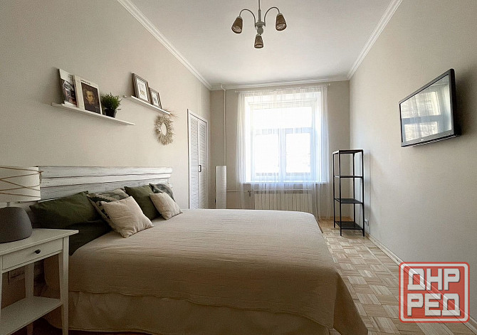 город Донецк, Ворошиловский район, бульвар Пушкина, Площадь Ленина, Бизнес-центр Пушкинский Донецк - изображение 3