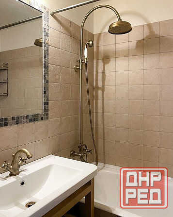 город Донецк, Ворошиловский район, бульвар Пушкина, Площадь Ленина, Бизнес-центр Пушкинский Донецк - изображение 9