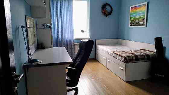 сдам очень уютную и светлую 3-комнатную квартиру в Ленинском районе! Донецк