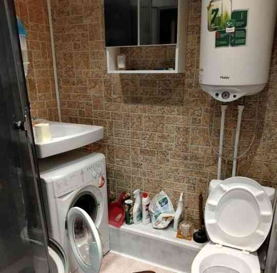 Сдаётся аккуратная однокомнатная квартира в Донецке в хорошем жилом состоянии. Буденовский район, ор Донецк