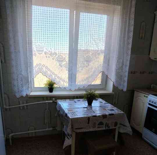 Сдаётся аккуратная однокомнатная квартира в Донецке в хорошем жилом состоянии. Буденовский район, ор Донецк