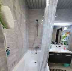 Сдаётся однокомнатная квартира в Донецке, подходящая для студента или молодого специалиста. Донецк