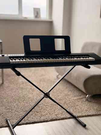 Цифровое пианино Yamaha Piaggero NP-11, 61 клавиша Донецк