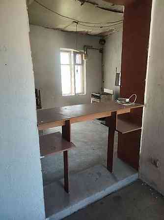 Продам 2-хуровневый газифицированный дом, на стадии ремонта, Маакеевка, Горняцкий р-н. Макеевка