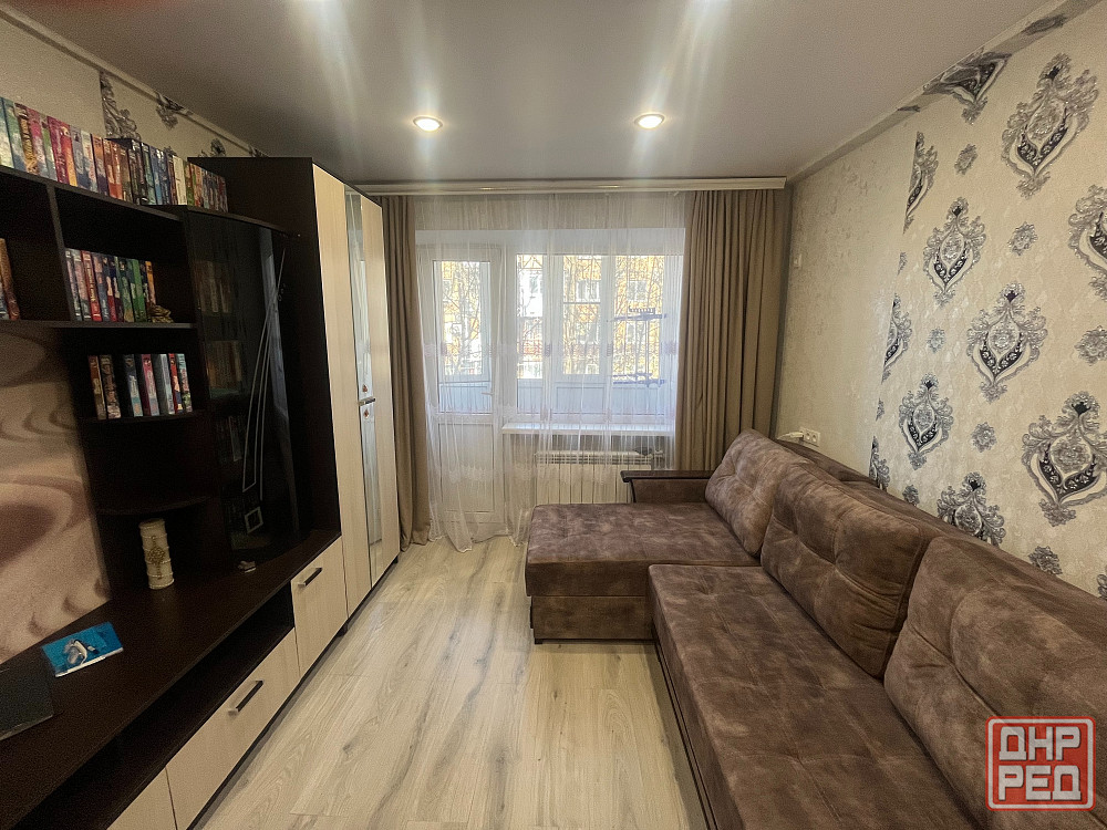 Продам 1-кв.,м-рн Октябрьский,рынок Донецк - изображение 1