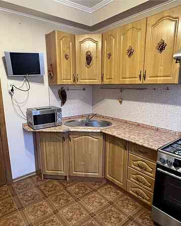 Сдается 2-х комнатная квартира в Калининском районе, Мед институт Донецк