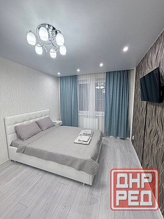 1-ка возле Цирка, Ленинский район Донецк - изображение 2