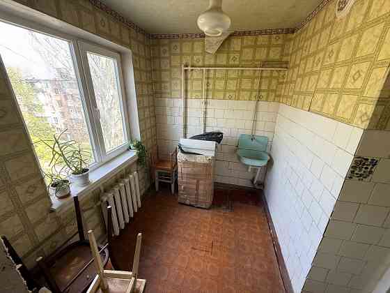 Продажа 3х Комнатной квартры под Ремонт - документы готовы ! Рядом Калининский рынок ! Донецк