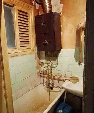 Продам 4к.кв. Сталинка. Ворошиловский р-н. Ориентир ресторан "Боржоми". Донецк