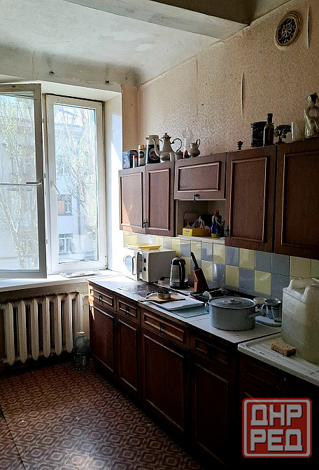 Продам 4к.кв. Сталинка. Ворошиловский р-н. Ориентир ресторан "Боржоми". Донецк - изображение 1