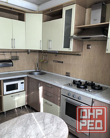 Сдается 2-х комнатная квартира в Ворошиловском районе, проспект Театральный Донецк - изображение 1