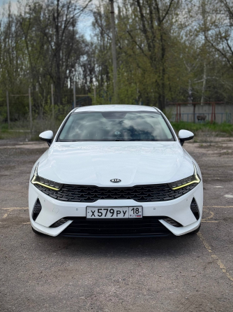 Продам Kia k5 Донецк
