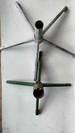 Тренога подставка для ёлки Донецк