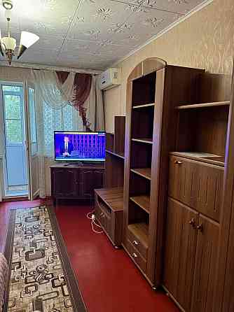 сдам 1-ком квартиру в калининском р-не. пр. ильича, отличная, есть все. Донецк