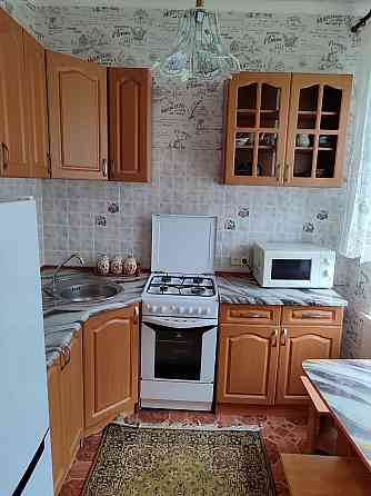 сдам 1-ком квартиру в калининском р-не. пр. ильича, отличная, есть все. Донецк