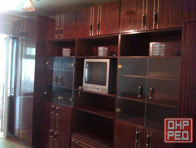 сдам 2х ком квартиру в ленинском р-не, ул. кирова,хорошая, с накопителем. Донецк - изображение 2