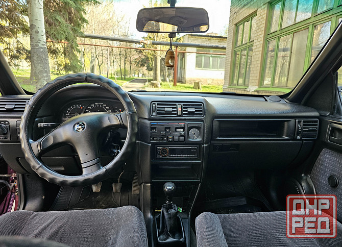 Opel Vectra A 2.0 Макеевка - изображение 5