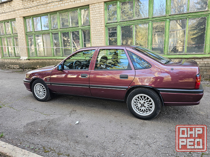 Opel Vectra A 2.0 Макеевка - изображение 3