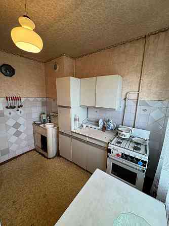 Продается 2-х комнатная квартира поселок Бажанова торг 6/9 Макеевка