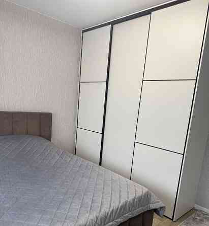 трехкомнатная квартира в калининском районе Донецк