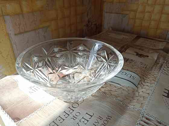 Хрустальная салатница Донецк