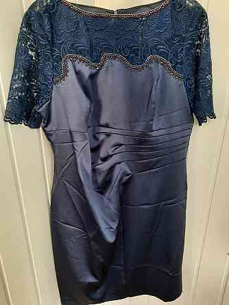 Платье атласное темно-синее 48 р Донецк