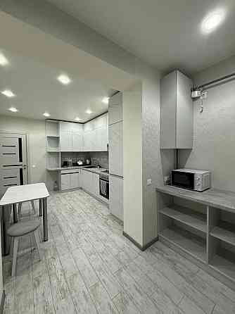 Сдам 2-комнатную квартиру в Ворошиловском районе, ориентир: набережная, пр-кт Ильича Донецк