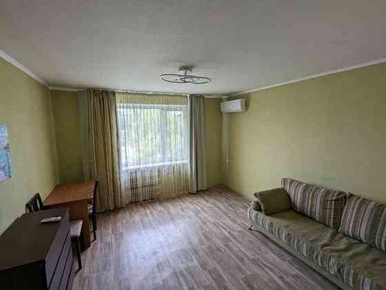 аренда 2 ком кв находится в Буденовском районе на Заперевальной Донецк